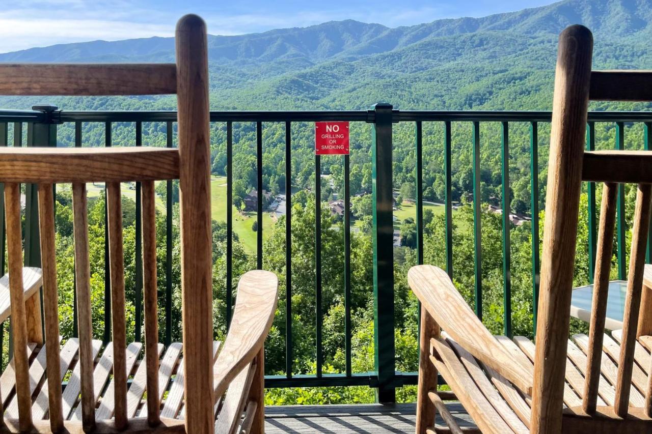 Grand View Loft Hotel Gatlinburg Exterior photo